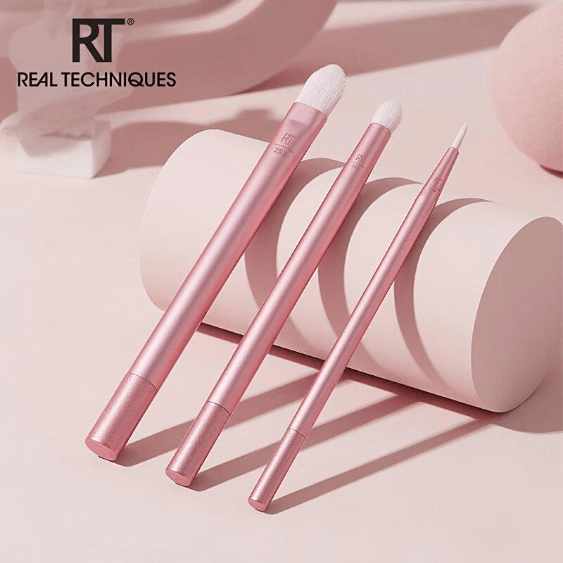 s化妆刷评测：专业化妆师推荐的高性价比工具九游会j9登陆RealTechnique(图5)