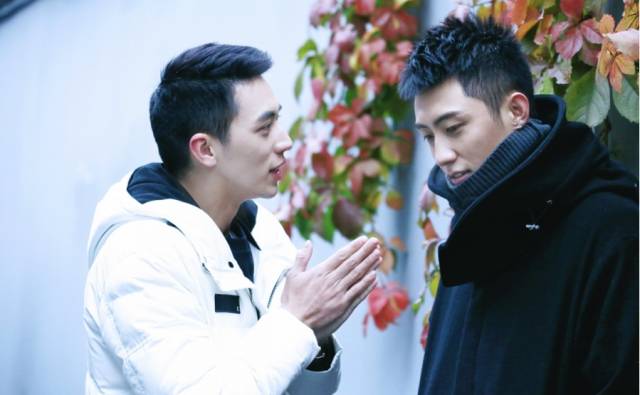 认真起来真是好看的可怕！j9九游会网址是什么网剧(图20)