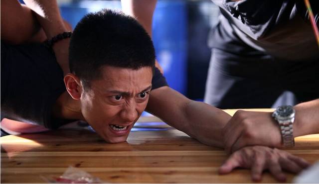 认真起来真是好看的可怕！j9九游会网址是什么网剧(图22)